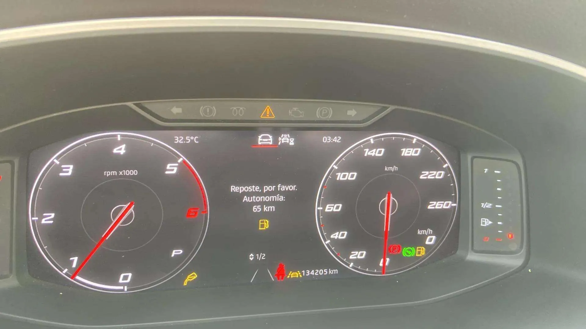 SEAT Tarraco 2.0 TDI 4Drive DSG FR - foto 14