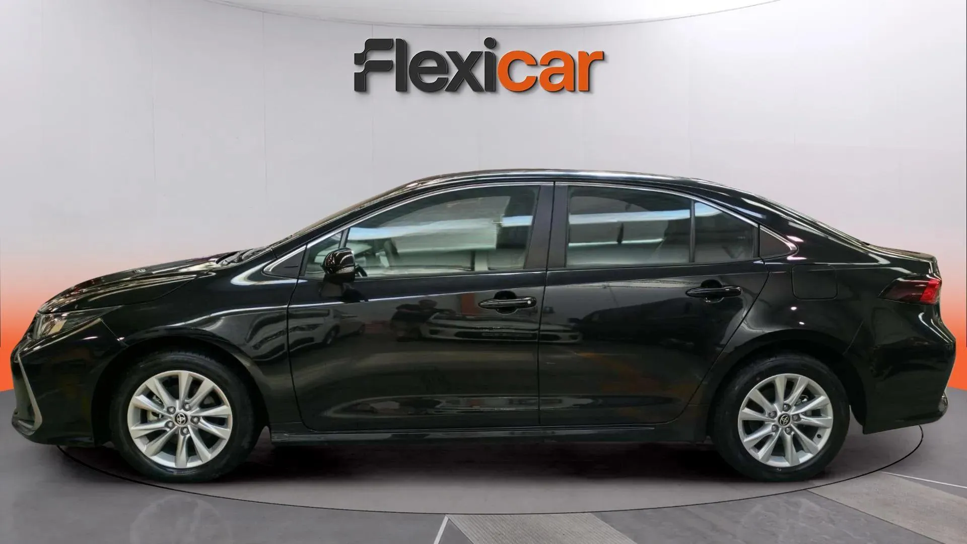 Toyota Corolla 140H Eco - foto 7
