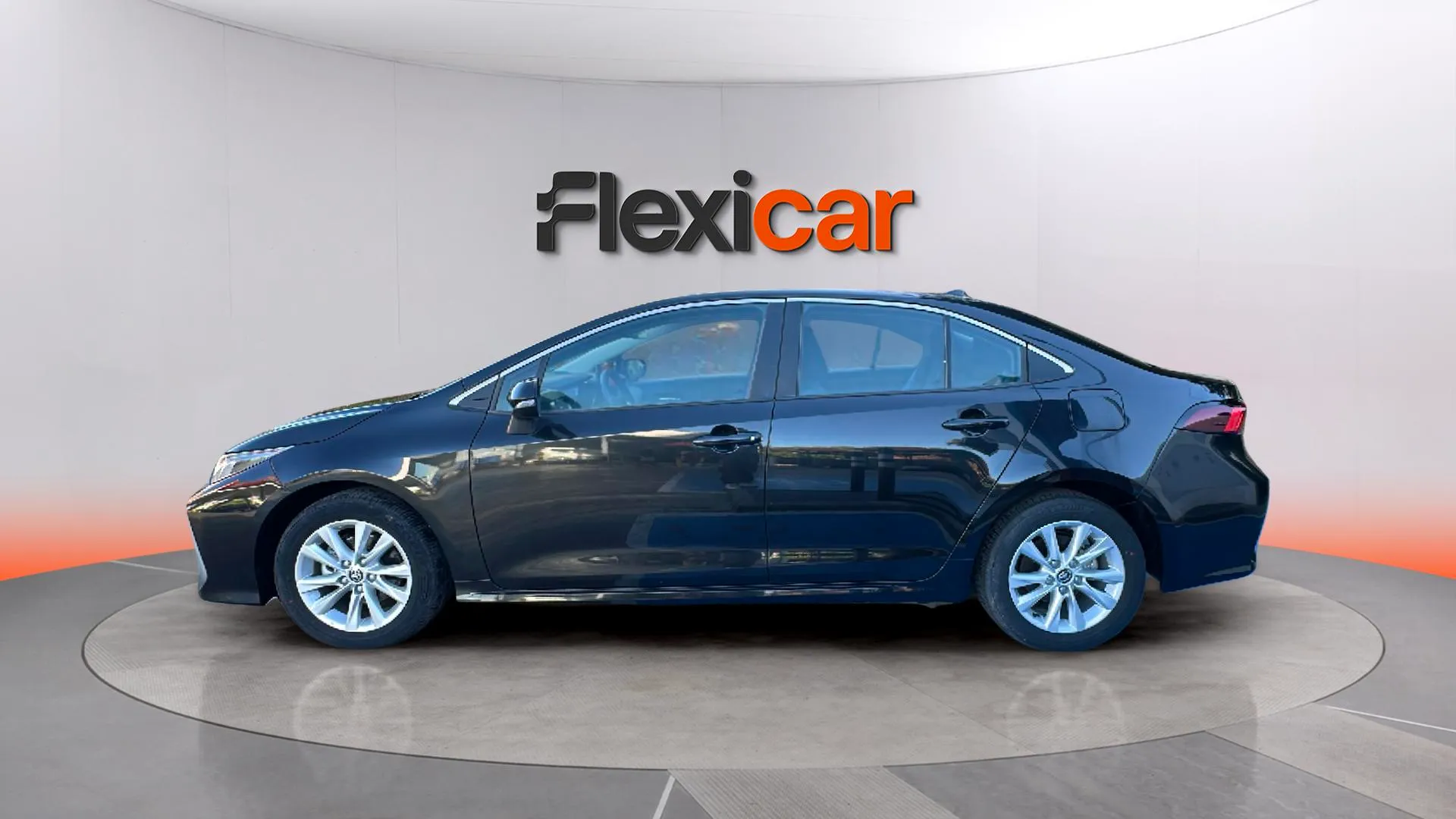 Toyota Corolla Cross Style Hybrid 140 - foto 5