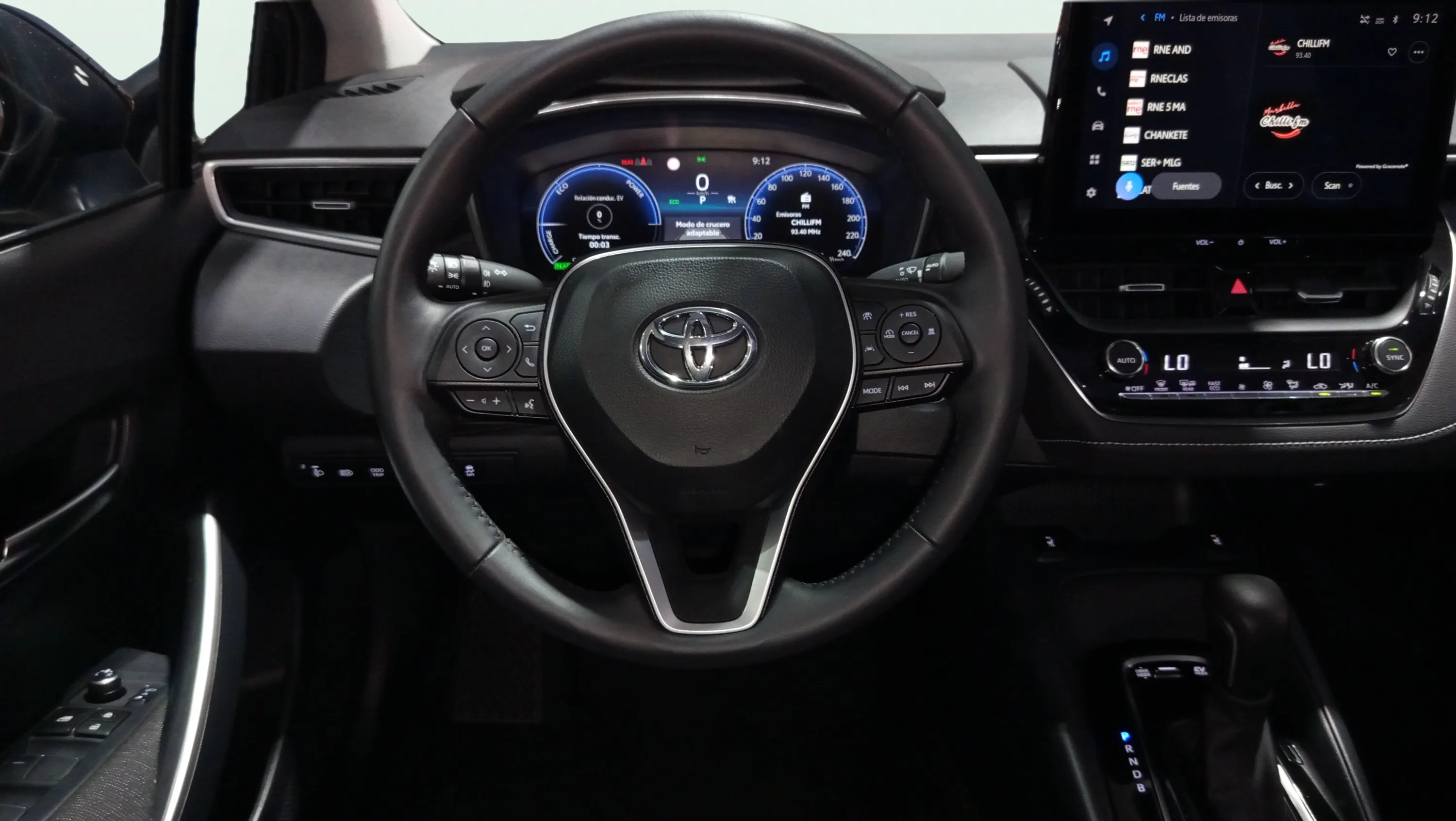 Toyota Corolla Cross Style Hybrid 140 - foto 14