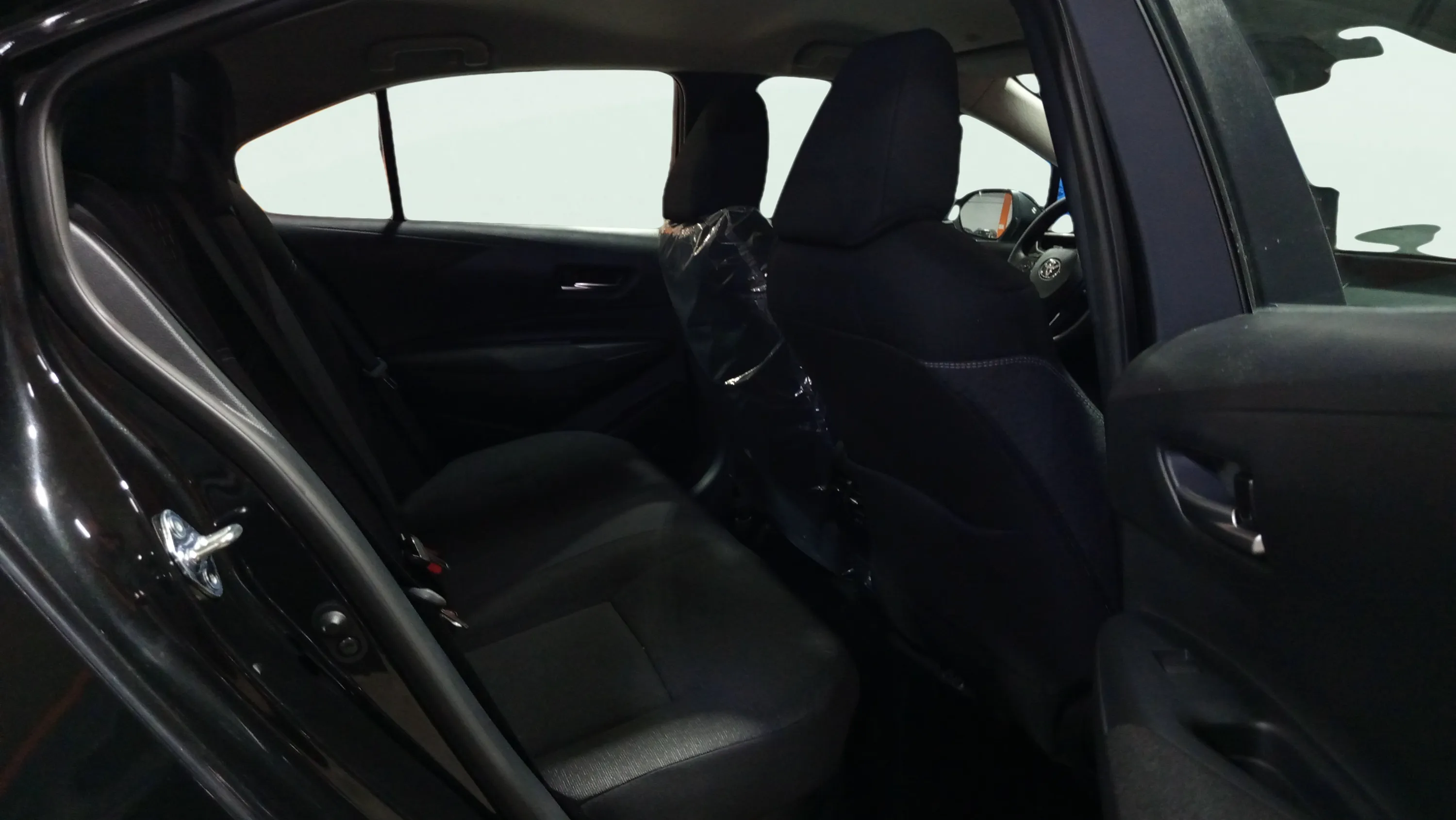 Toyota Corolla Cross Style Hybrid 140 - foto 21