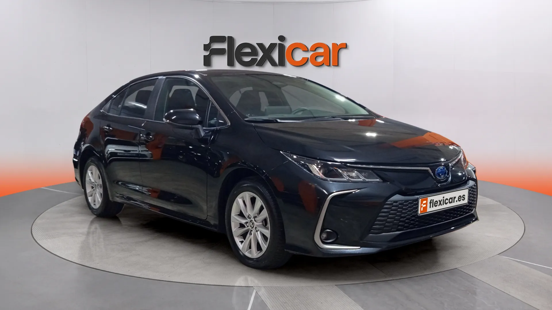 Toyota Corolla Cross Style Hybrid 140