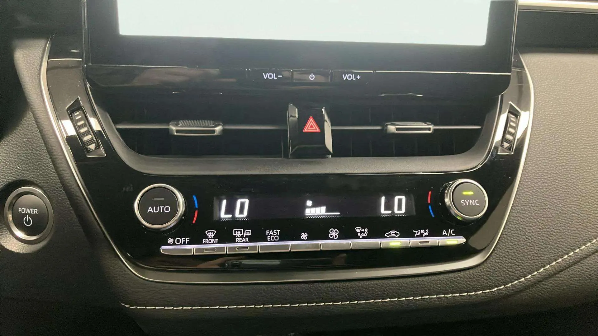 Toyota Corolla 140H Eco - foto 21