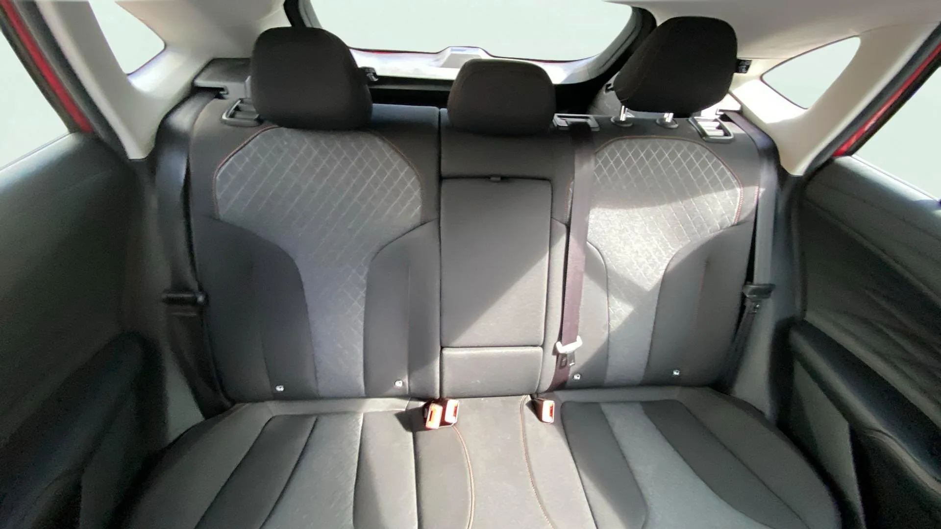 MG HS 1.5T Comfort - foto 25
