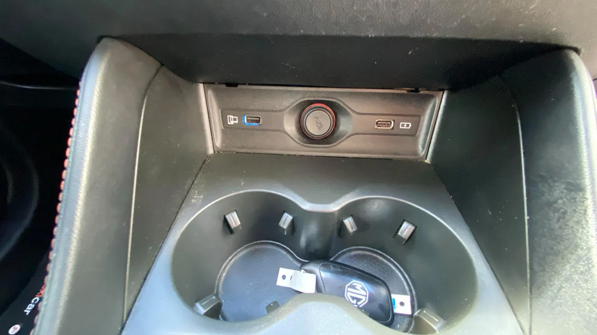 MG HS 1.5T Comfort - foto 18
