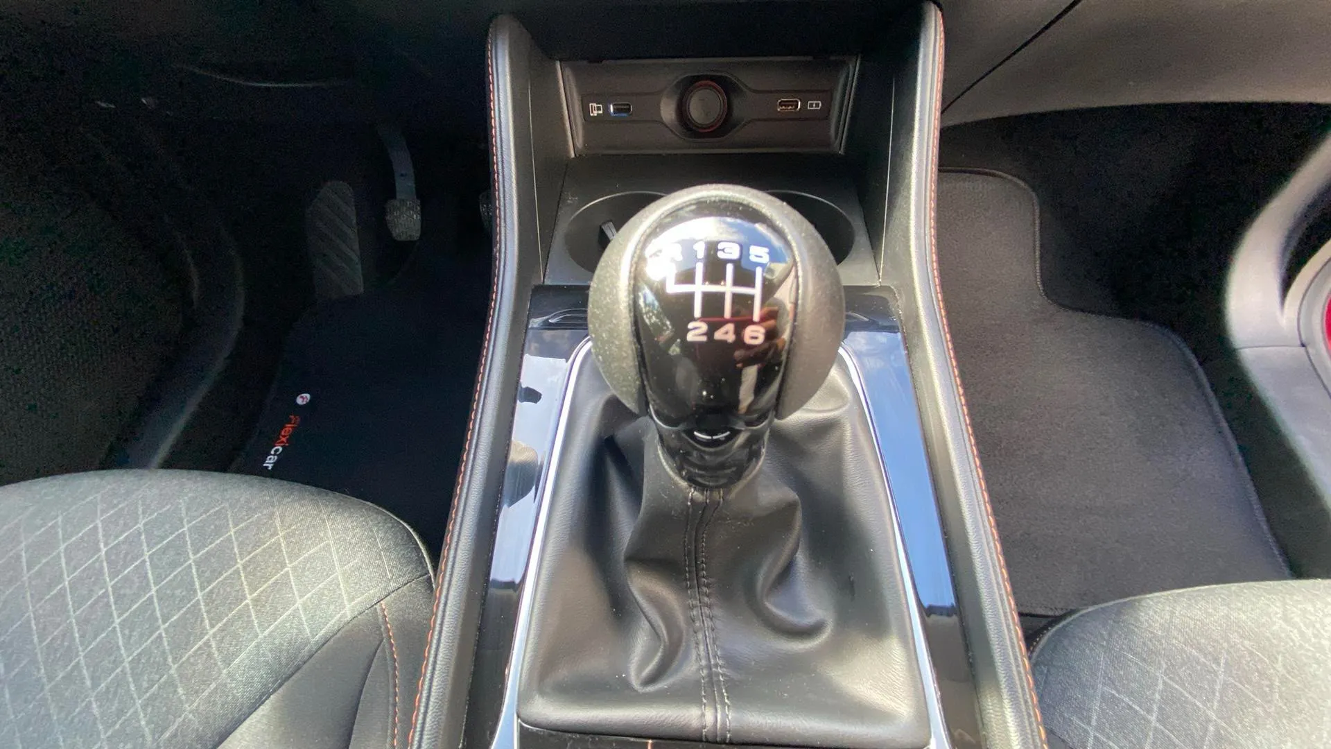 MG HS 1.5T Comfort - foto 19