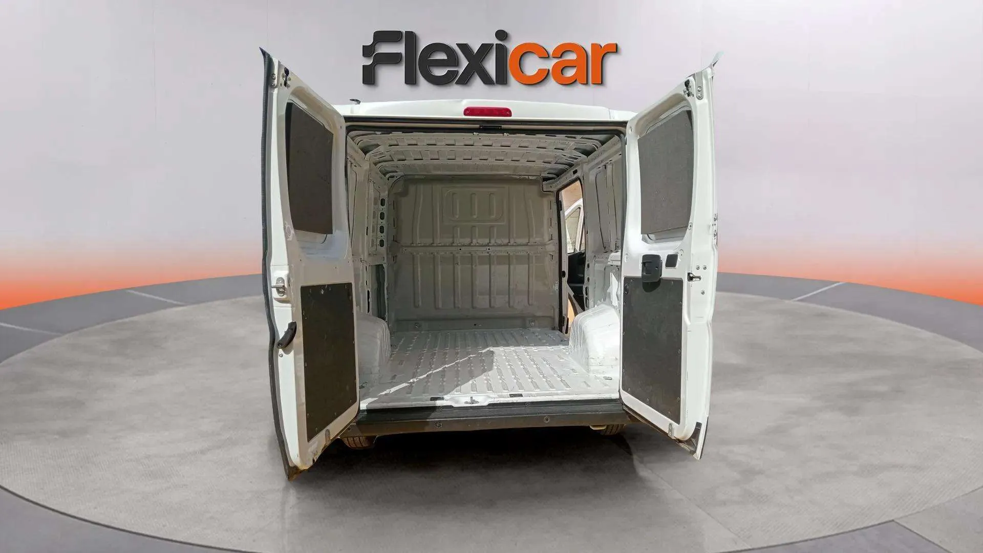 Peugeot Boxer 3.0 L2 H1 Bhdi - foto 15