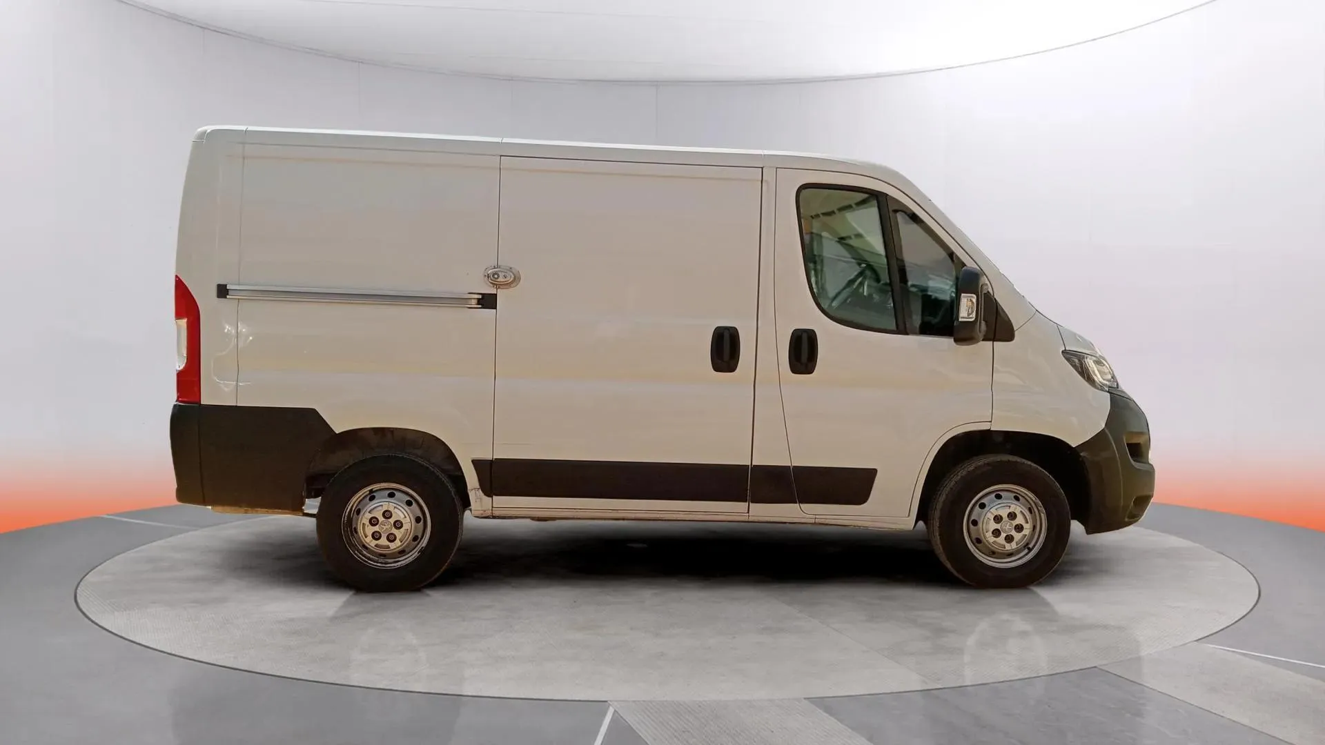Peugeot Boxer 3.0 L2 H1 Bhdi - foto 6