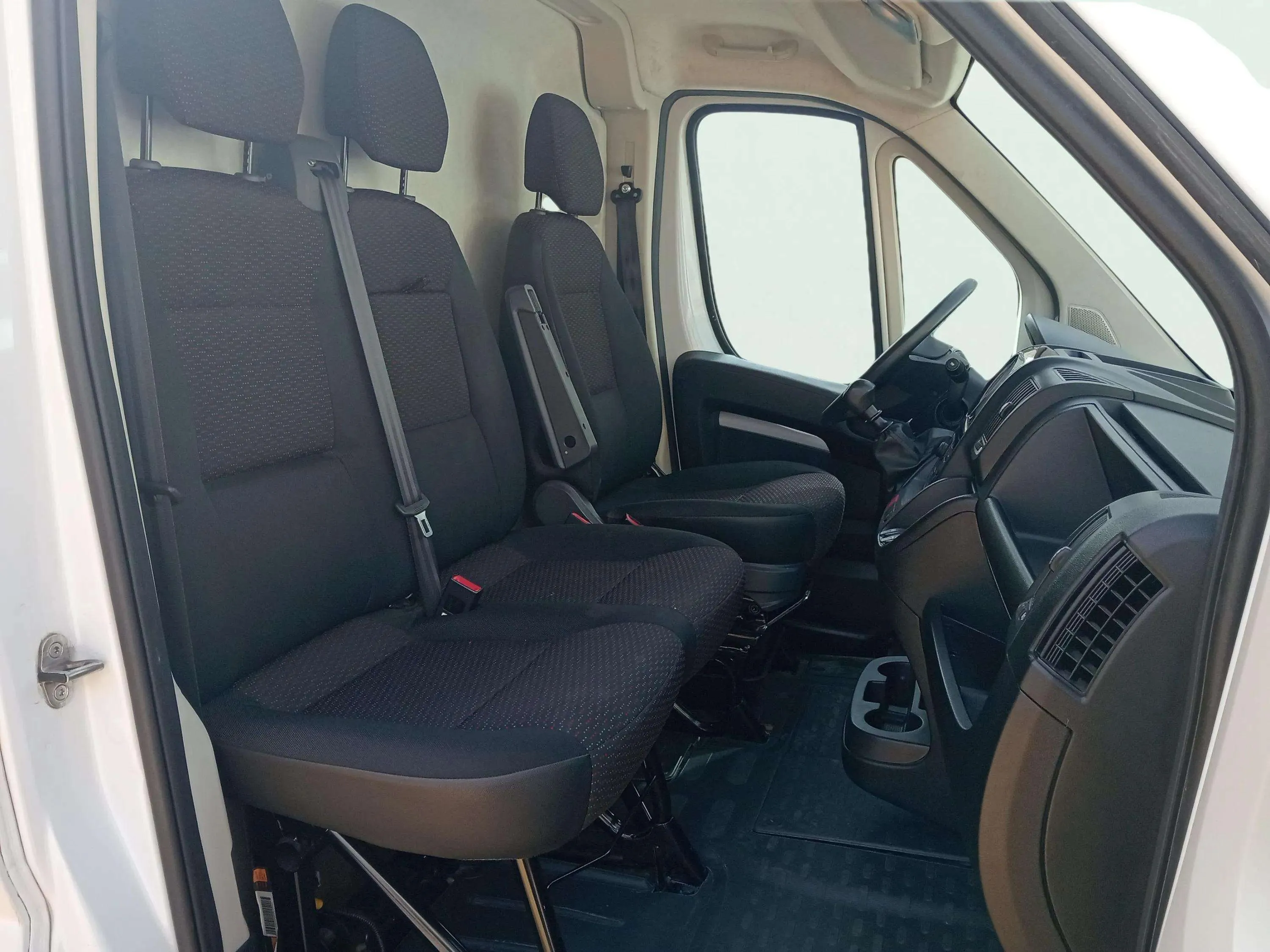Peugeot Boxer 3.0 L2 H1 Bhdi - foto 12