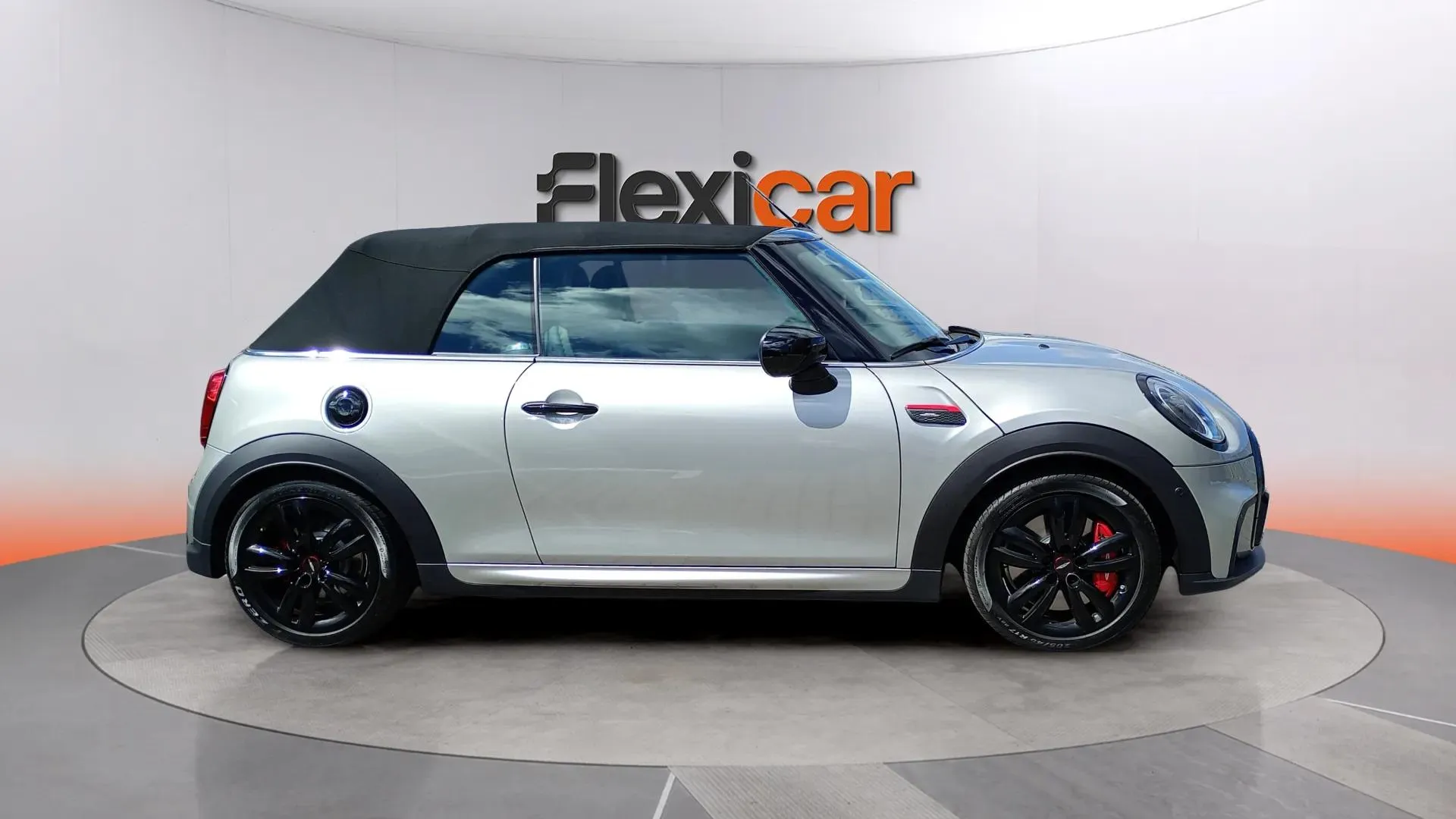 MINI Cooper John Cooper Works Cabrio - foto 3
