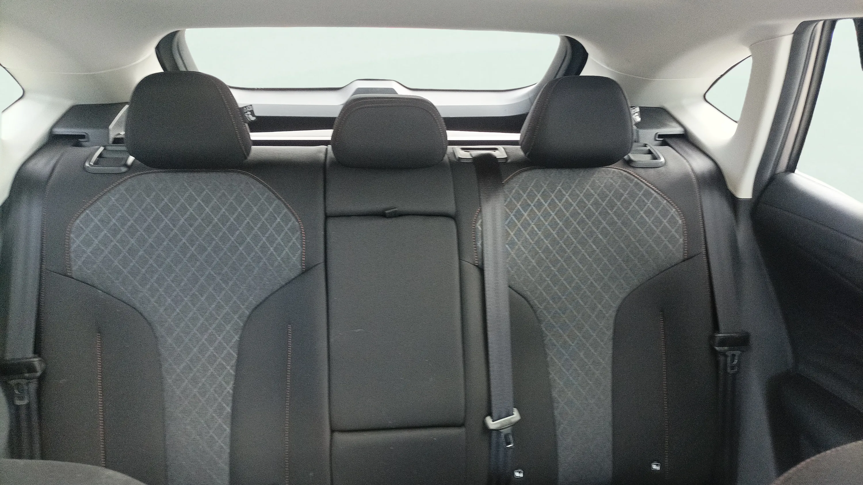 MG HS 1.5 Turbo GDI Comfort - foto 21