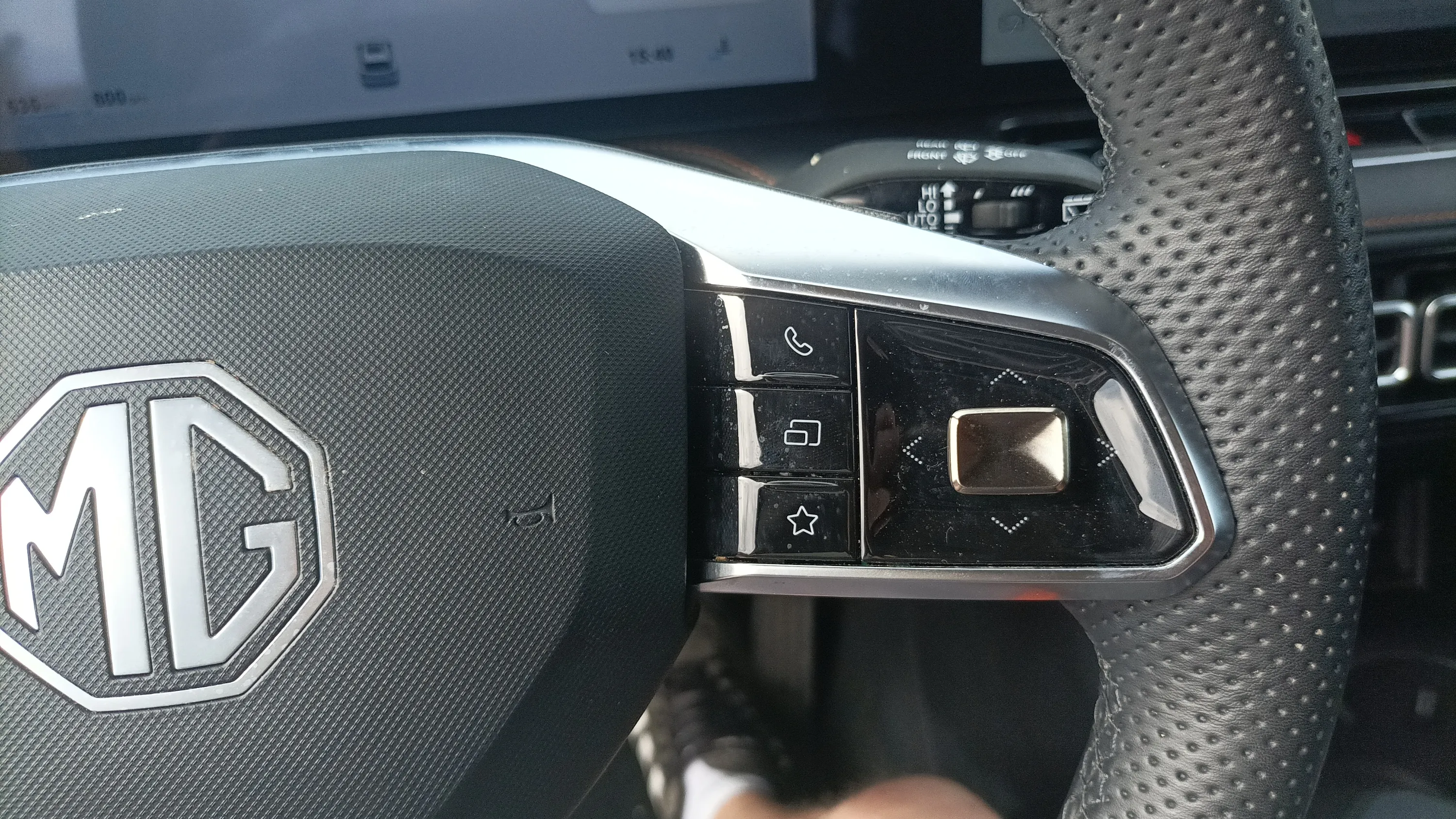 MG HS 1.5 Turbo GDI Comfort - foto 12