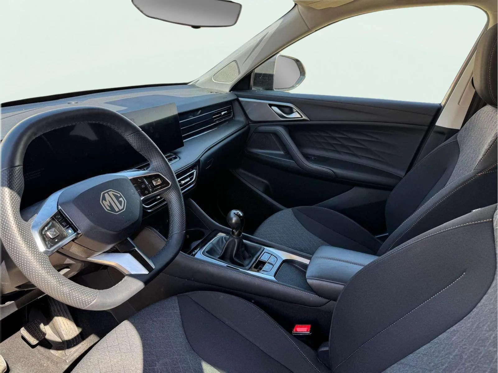 MG HS 1.5 Turbo GDI Comfort - foto 9