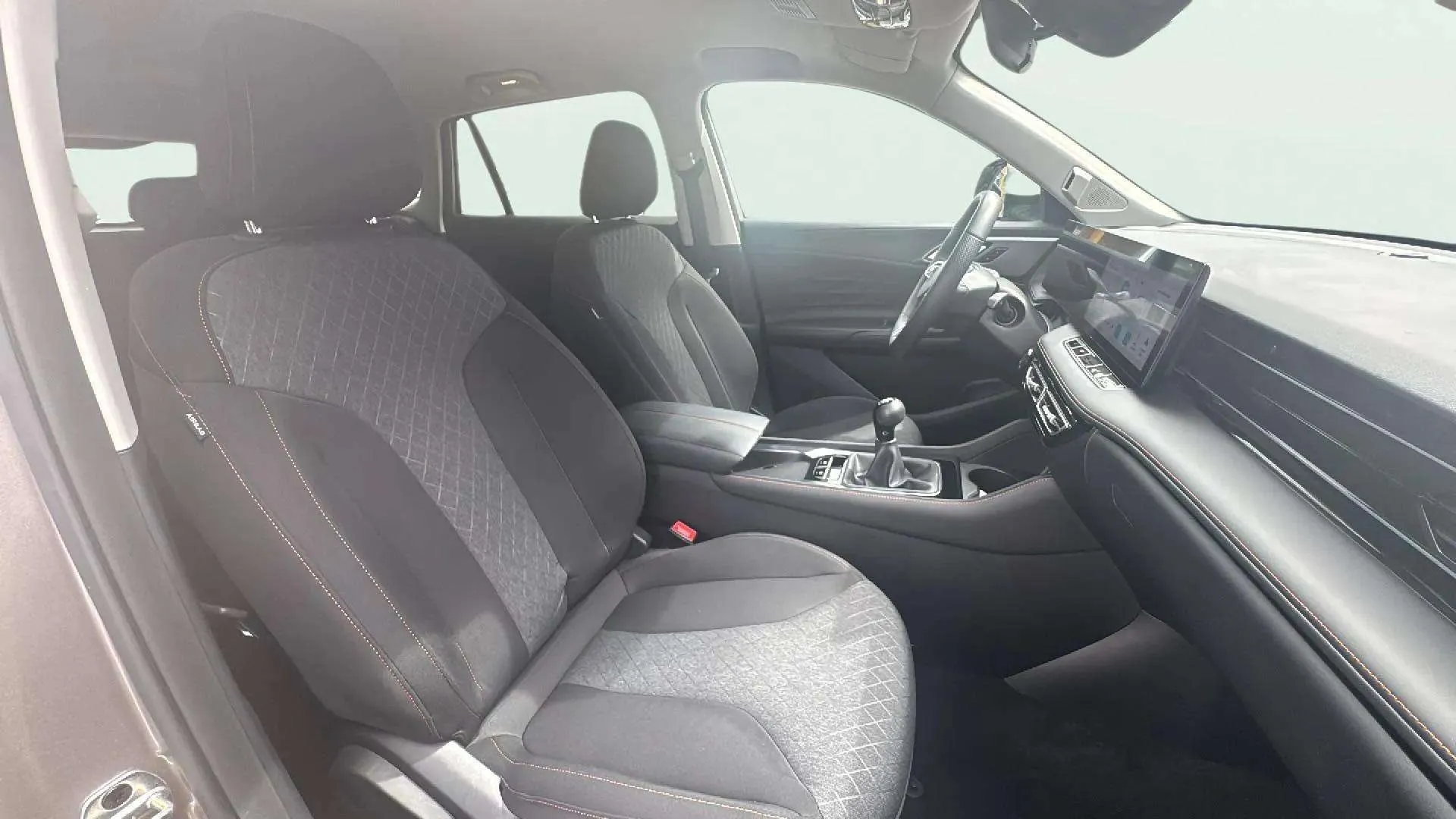 MG HS 1.5T Comfort - foto 15