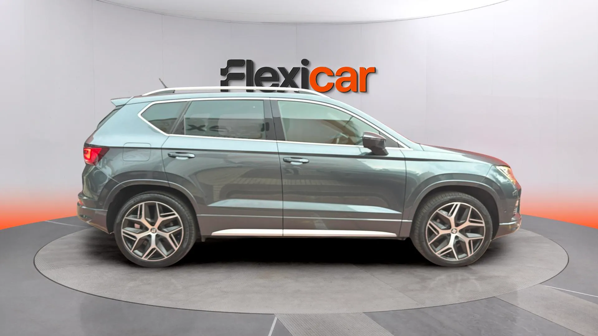 SEAT Ateca 2.0 TDI DSG 4Drive Xcellence - foto 8