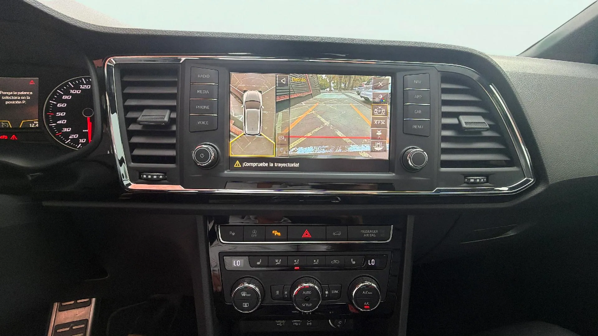 SEAT Ateca 2.0 TDI DSG 4Drive Xcellence - foto 10