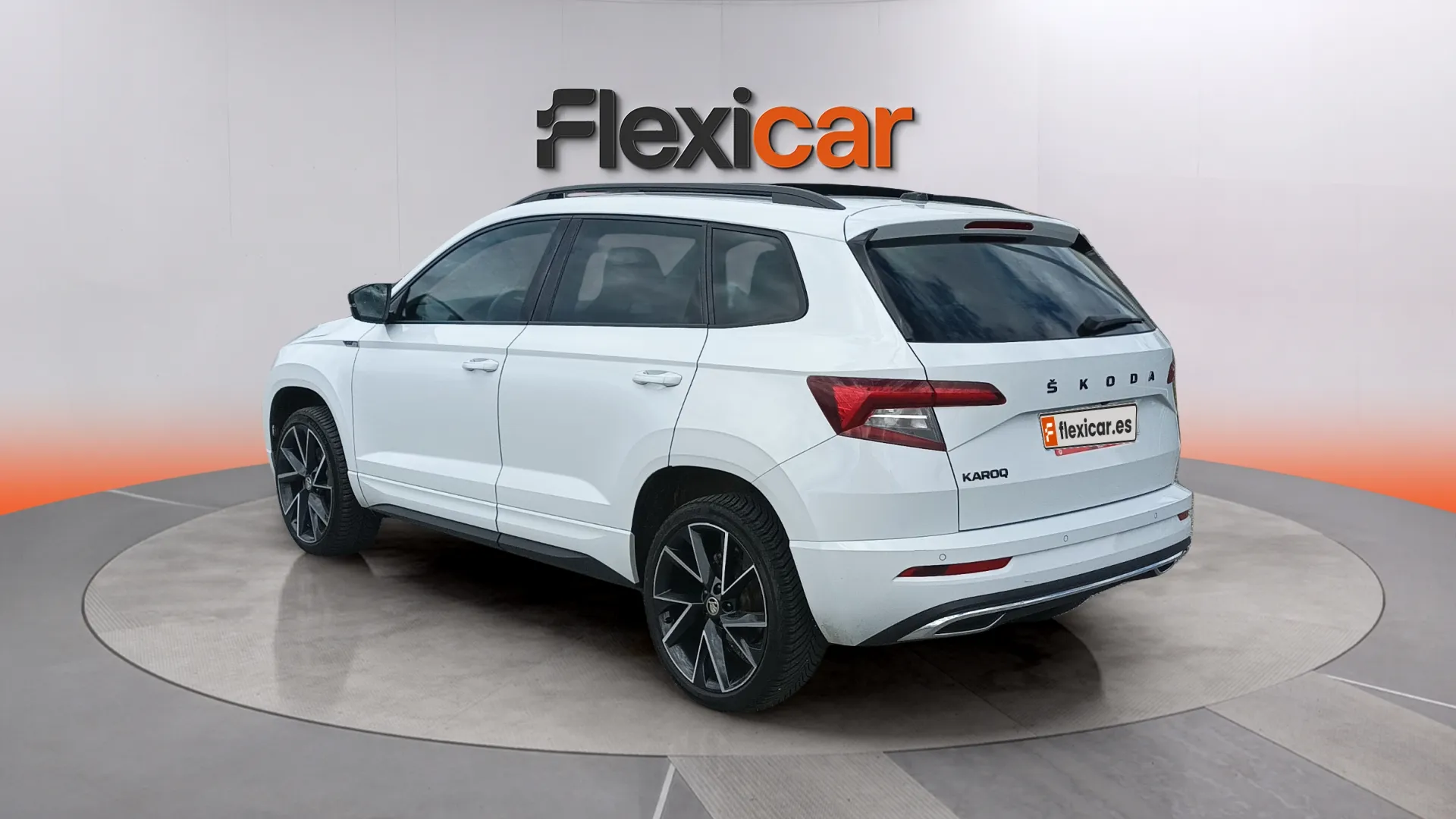 Škoda Karoq 1.5 TSI DSG ACT Scout - foto 7