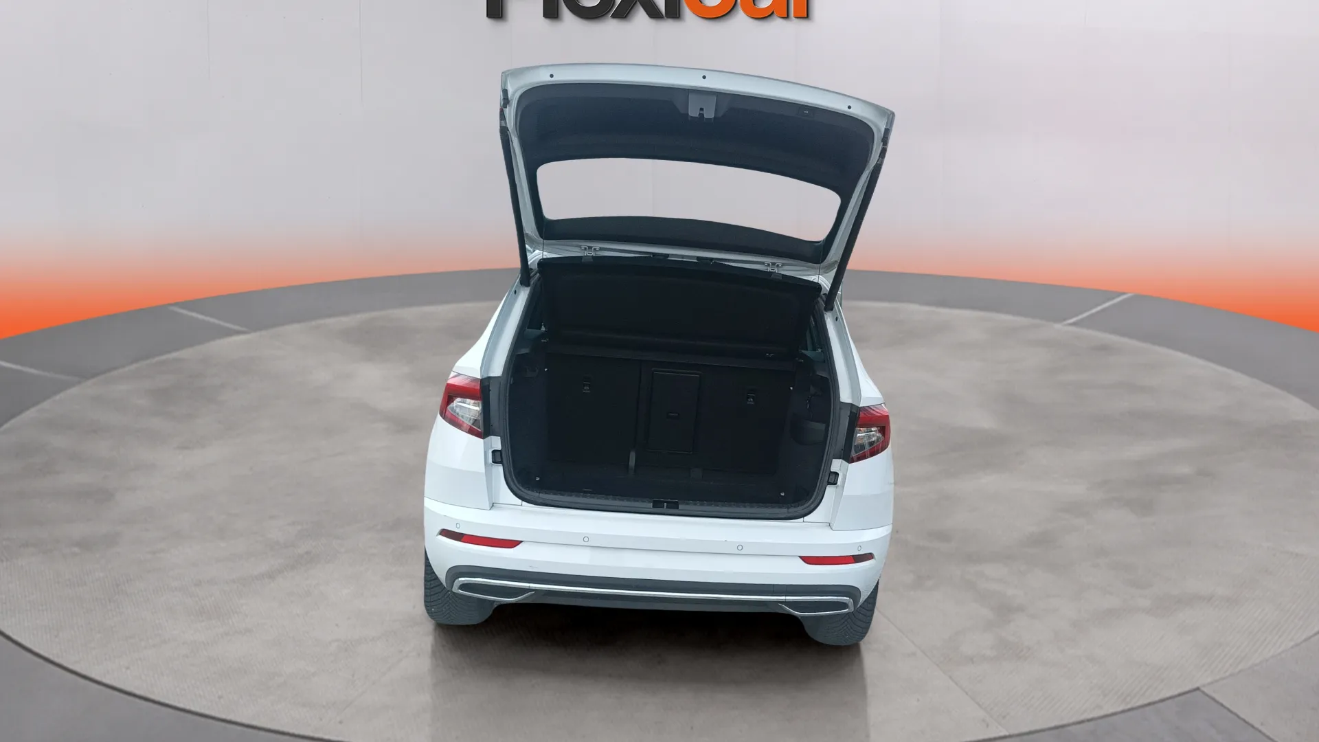 Škoda Karoq 1.5 TSI DSG ACT Scout - foto 30