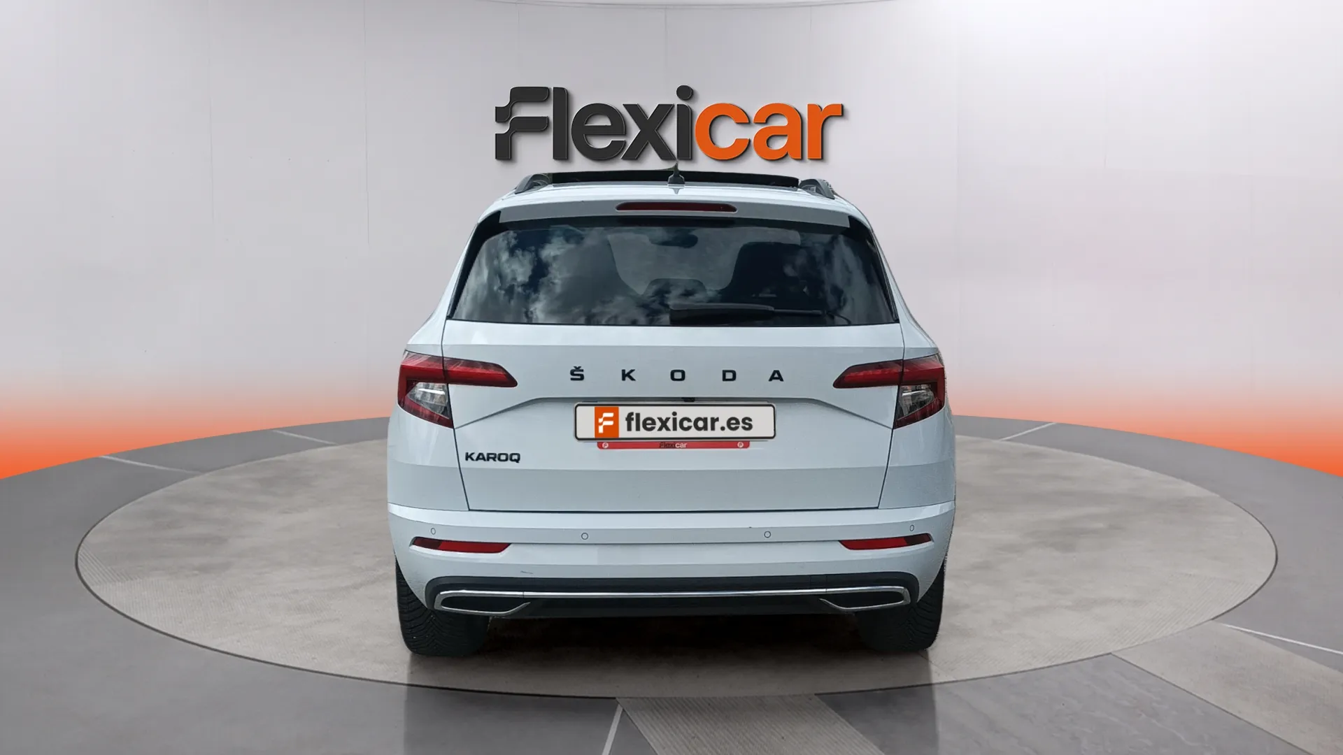 Škoda Karoq 1.5 TSI DSG ACT Scout - foto 8