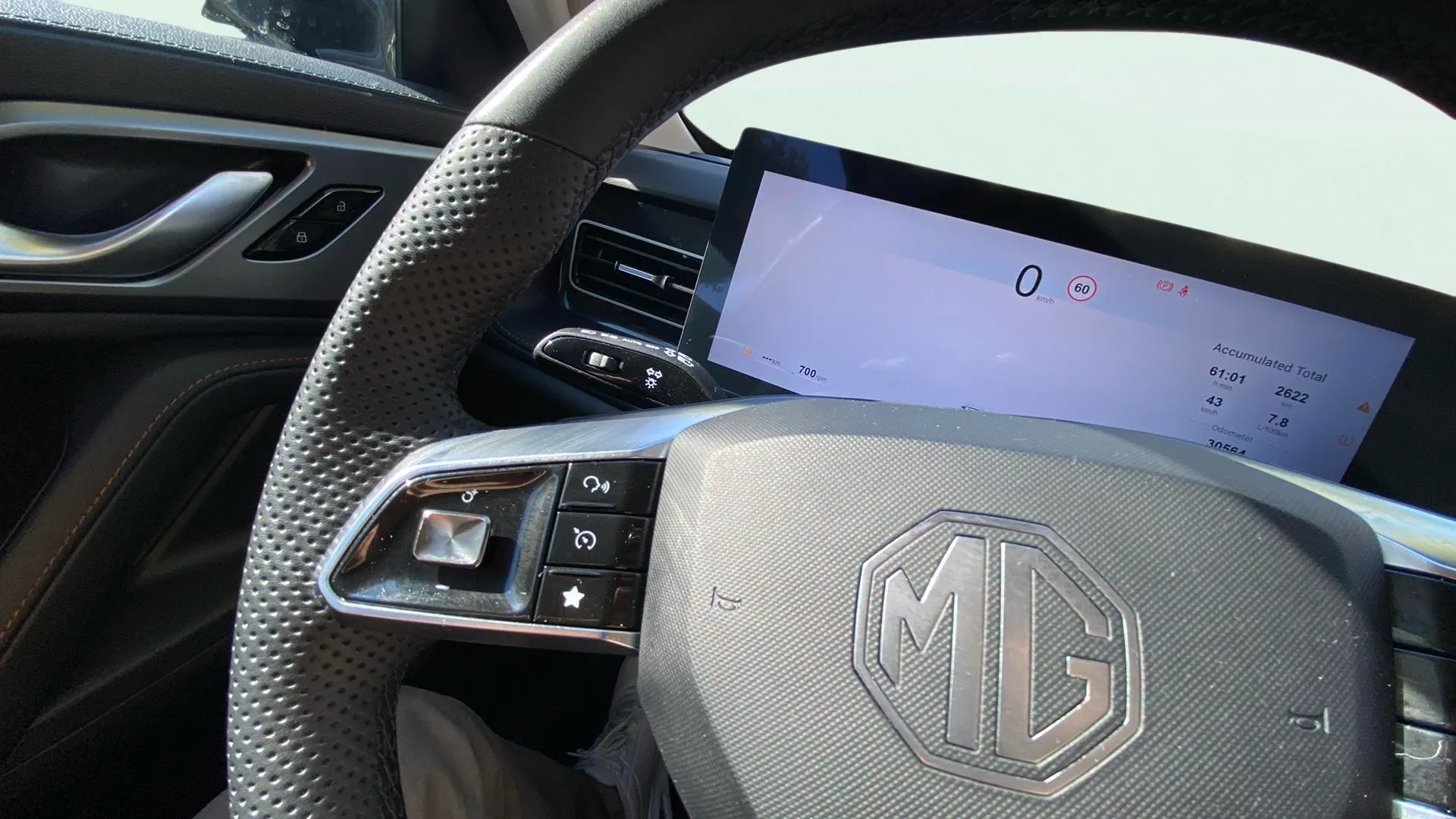 MG HS 1.5 Turbo GDI Comfort - foto 18