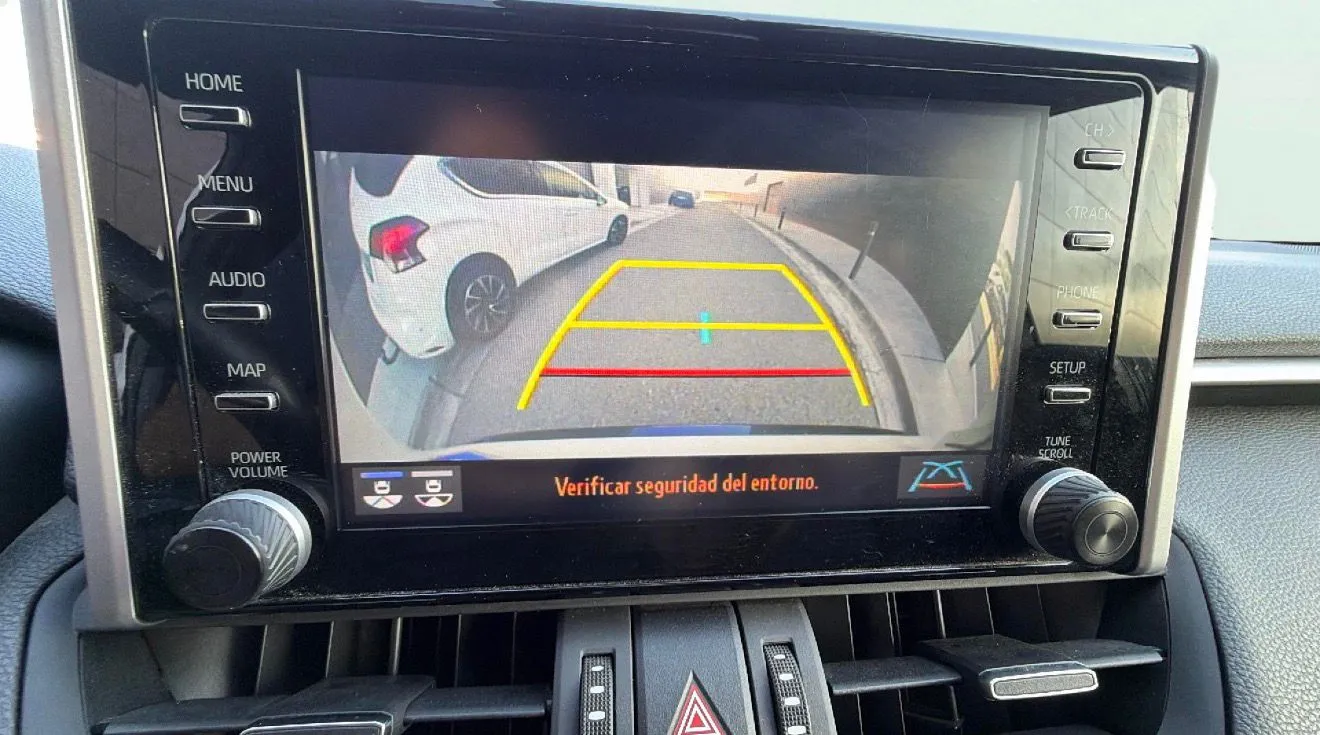 Toyota RAV4 2.5l 220H Adventure Plus 4WD - foto 18