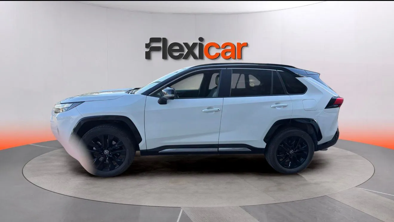 Toyota RAV4 2.5l 220H Adventure Plus 4WD - foto 3