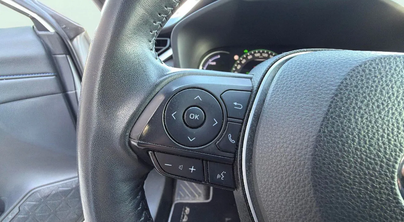 Toyota RAV4 2.5l 220H Adventure Plus 4WD - foto 16