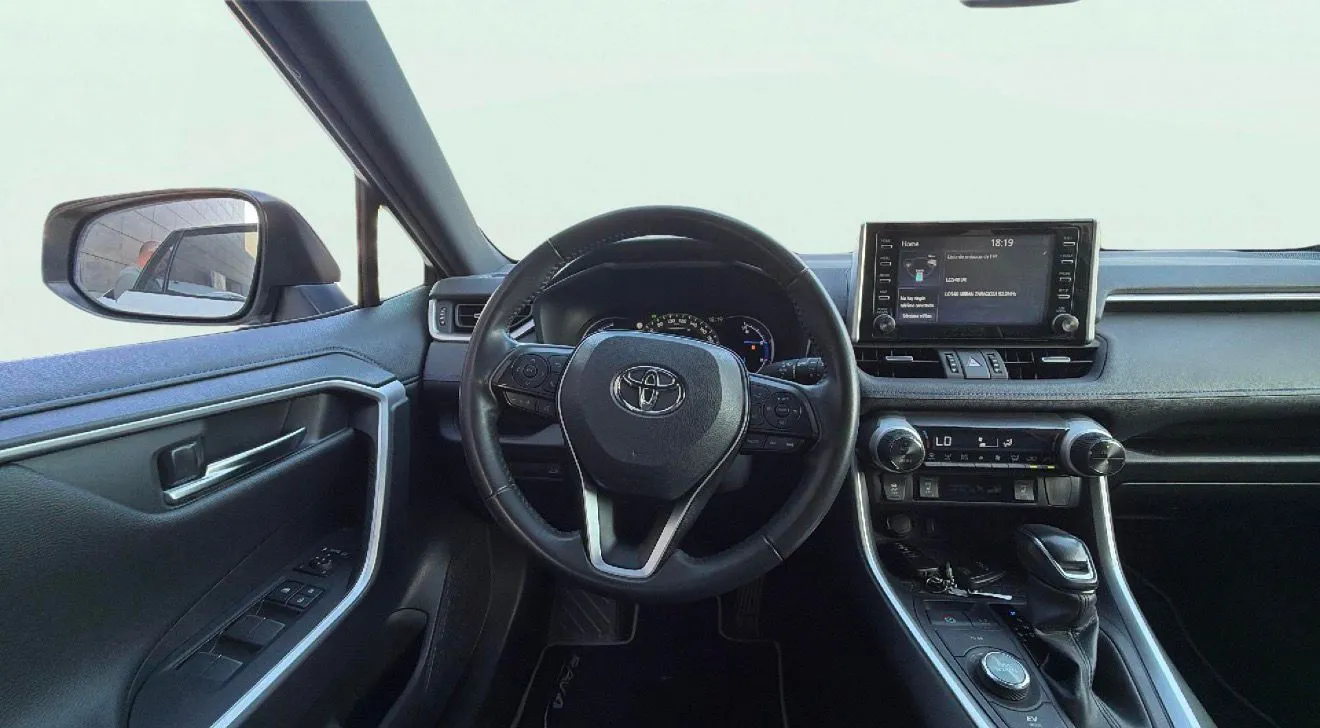 Toyota RAV4 2.5l 220H Adventure Plus 4WD - foto 11