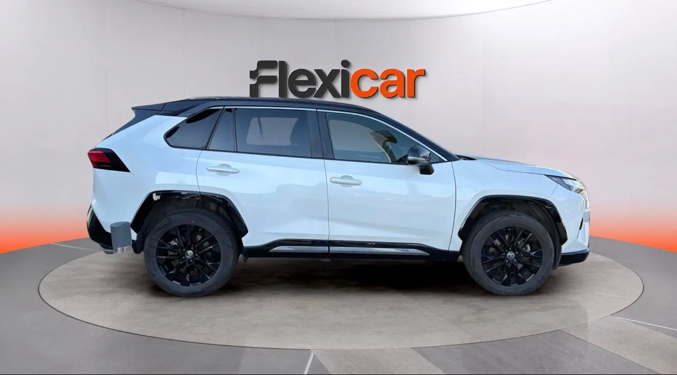 Toyota RAV4 2.5l 220H Adventure Plus 4WD - foto 4