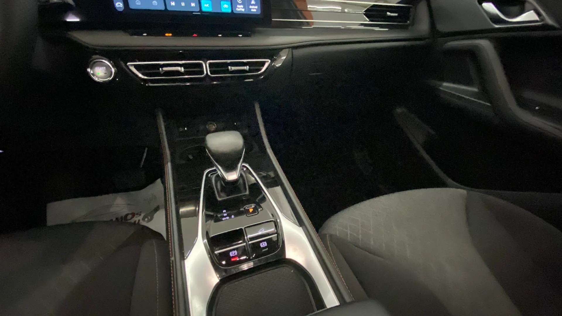 MG HS 1.5 Turbo GDI Comfort DCT - foto 19