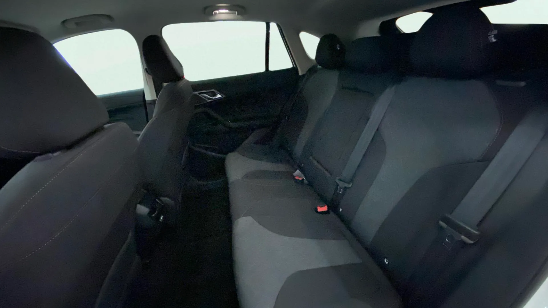 MG HS 1.5 Turbo GDI Comfort DCT - foto 12