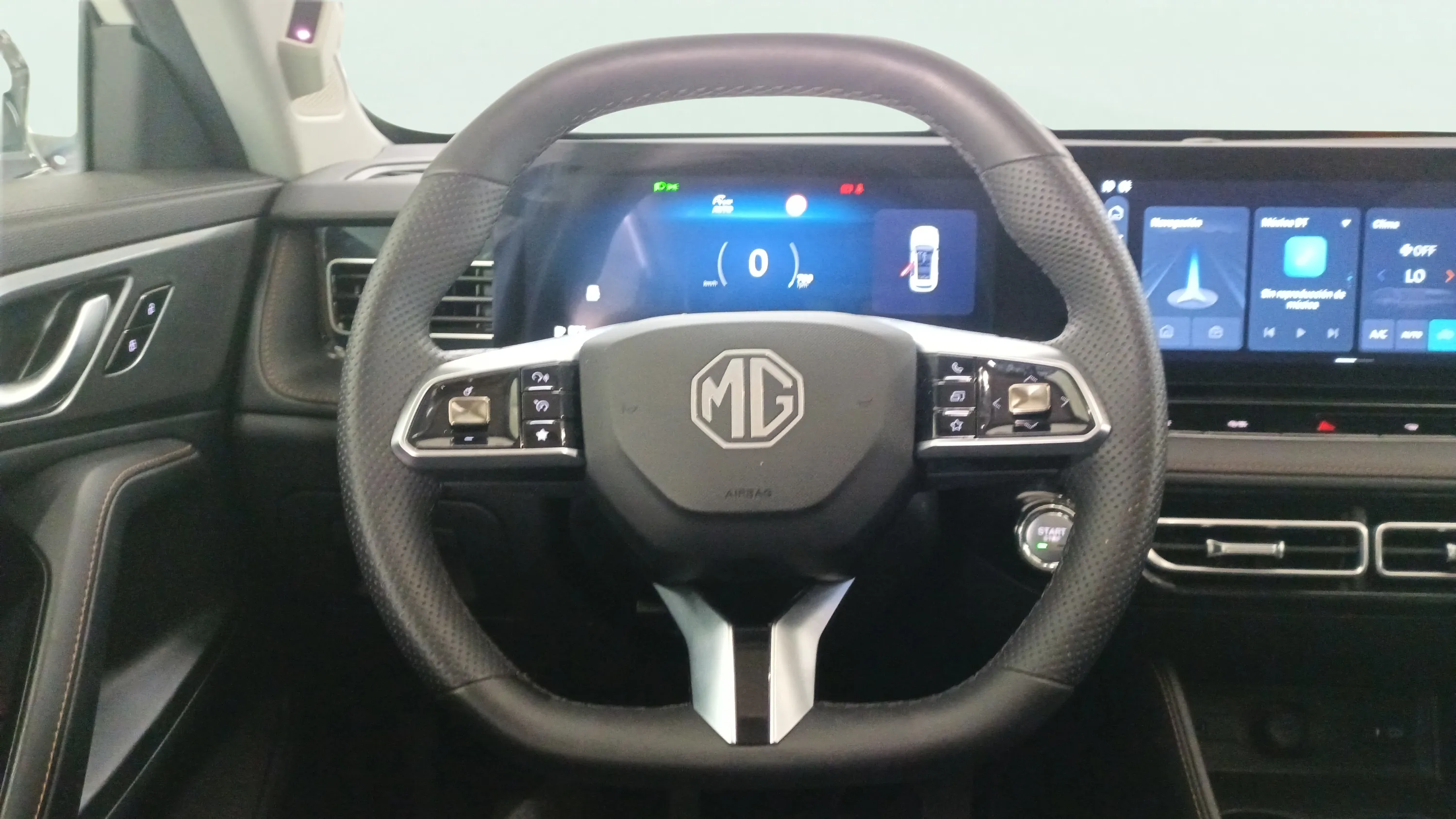 MG HS 1.5 Turbo GDI Luxury - foto 14