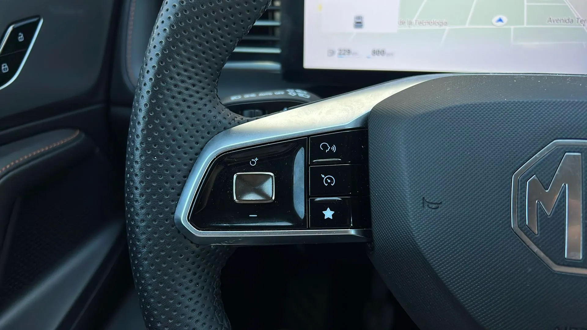 MG HS 1.5 Turbo GDI Luxury - foto 14