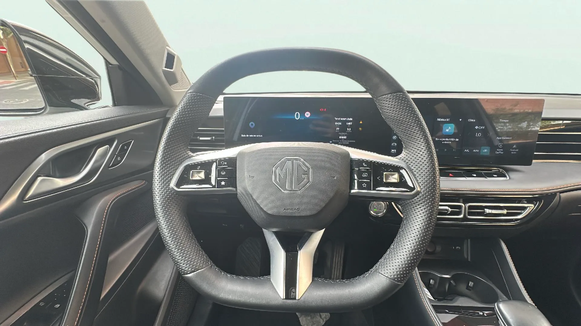 MG HS 1.5 Turbo GDI Luxury DCT - foto 13