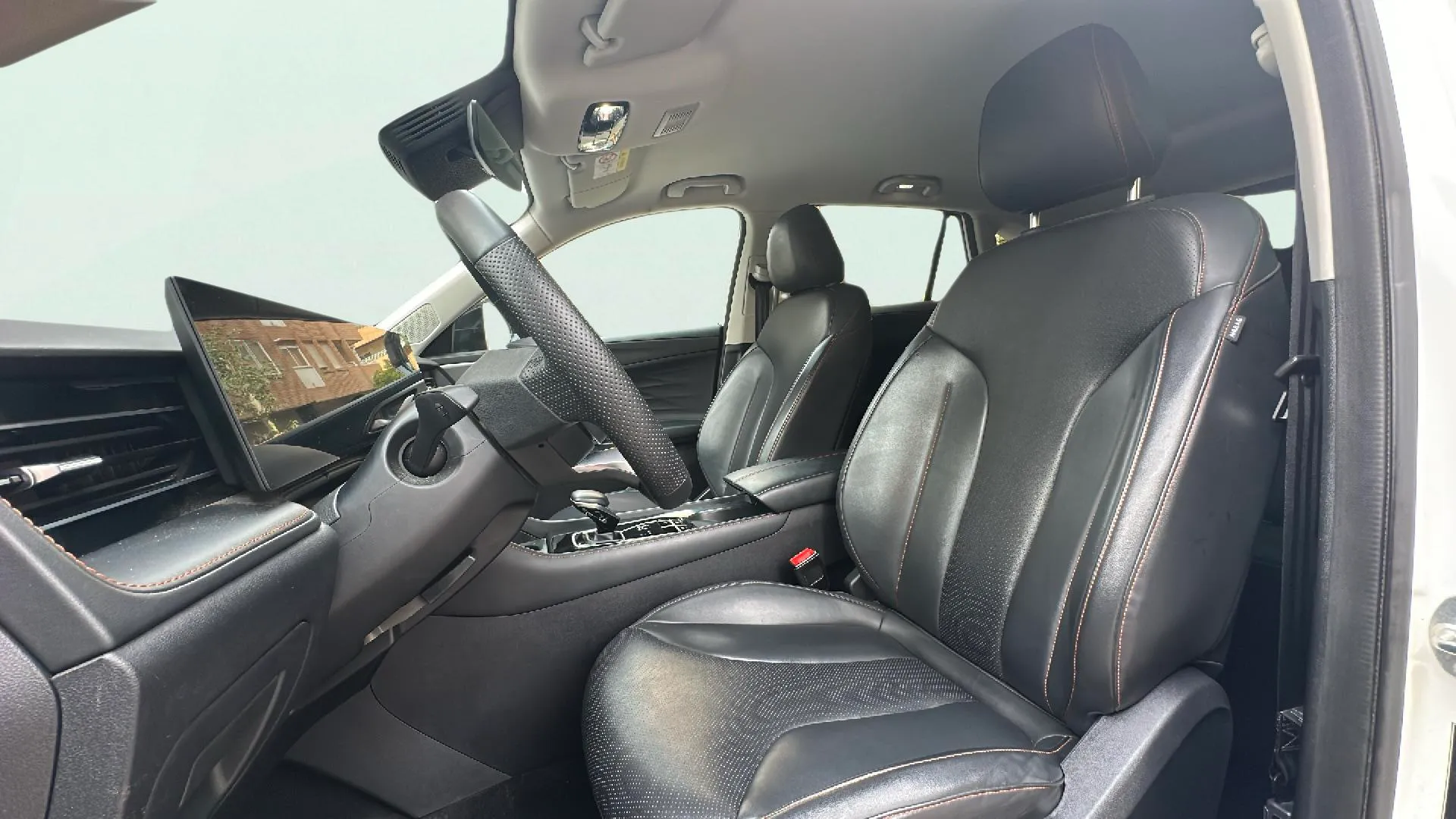 MG HS 1.5 Turbo GDI Luxury DCT - foto 14