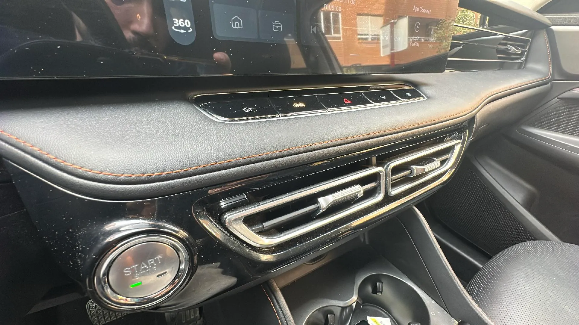 MG HS 1.5 Turbo GDI Luxury DCT - foto 22