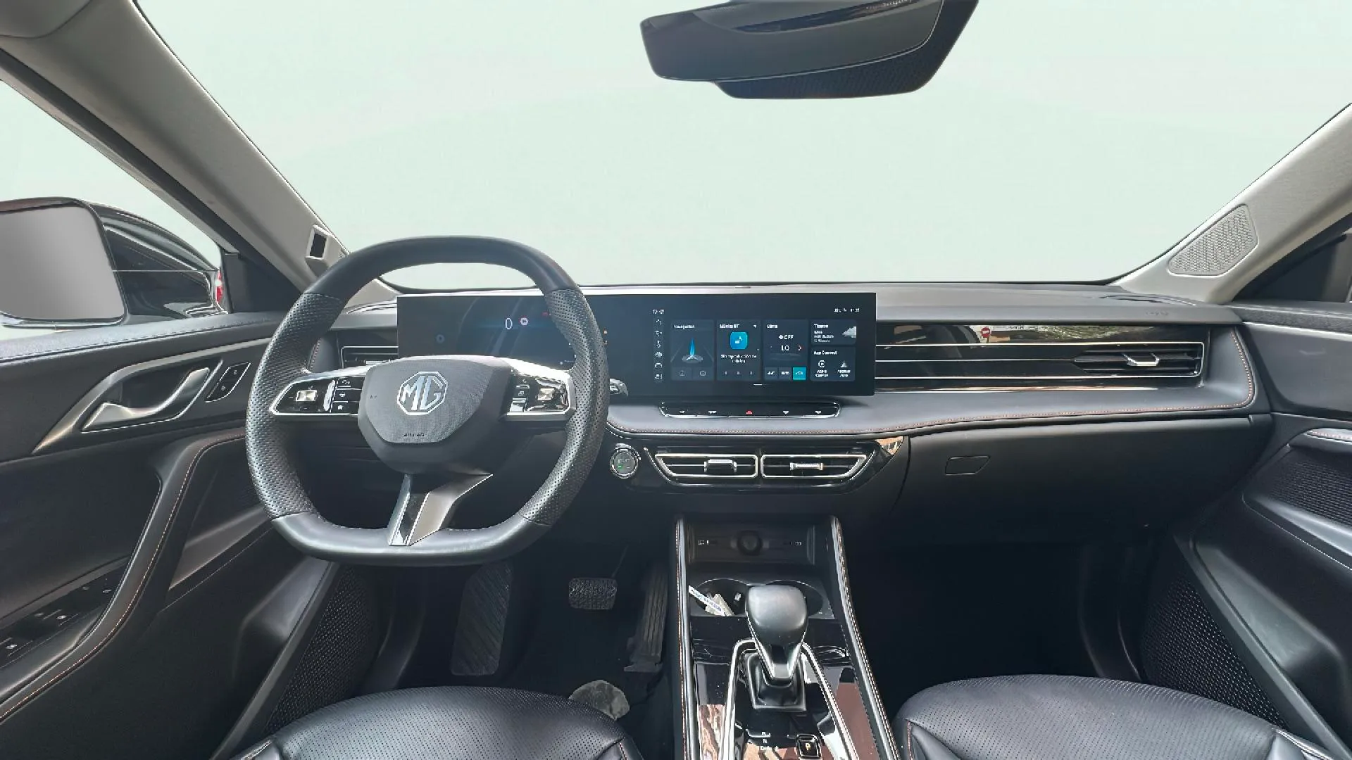 MG HS 1.5 Turbo GDI Luxury DCT - foto 11