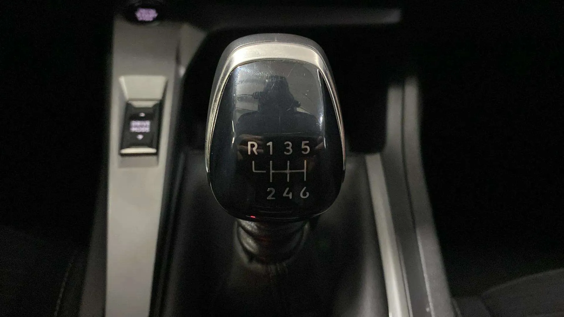 Peugeot 308 Allure BlueHDi 130 - foto 14