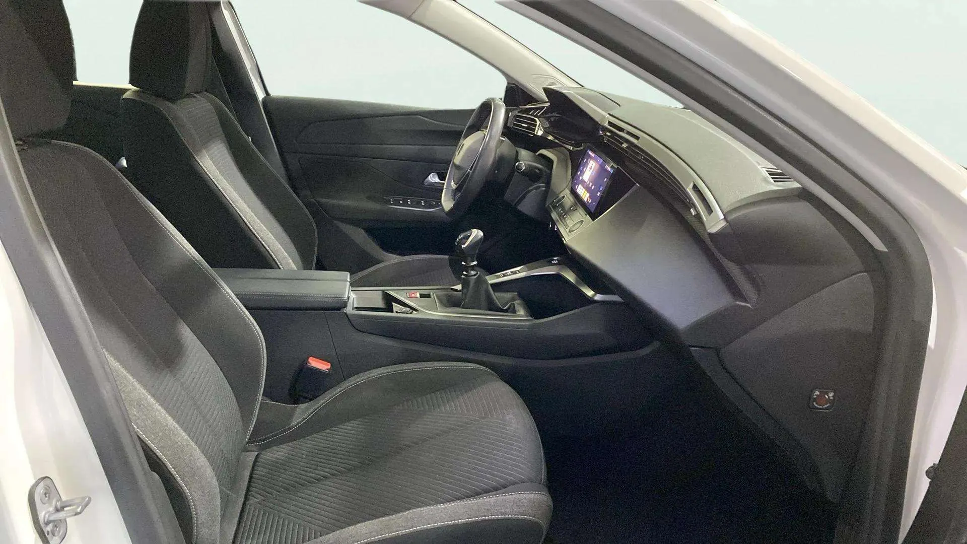 Peugeot 308 Allure BlueHDi 130 - foto 9