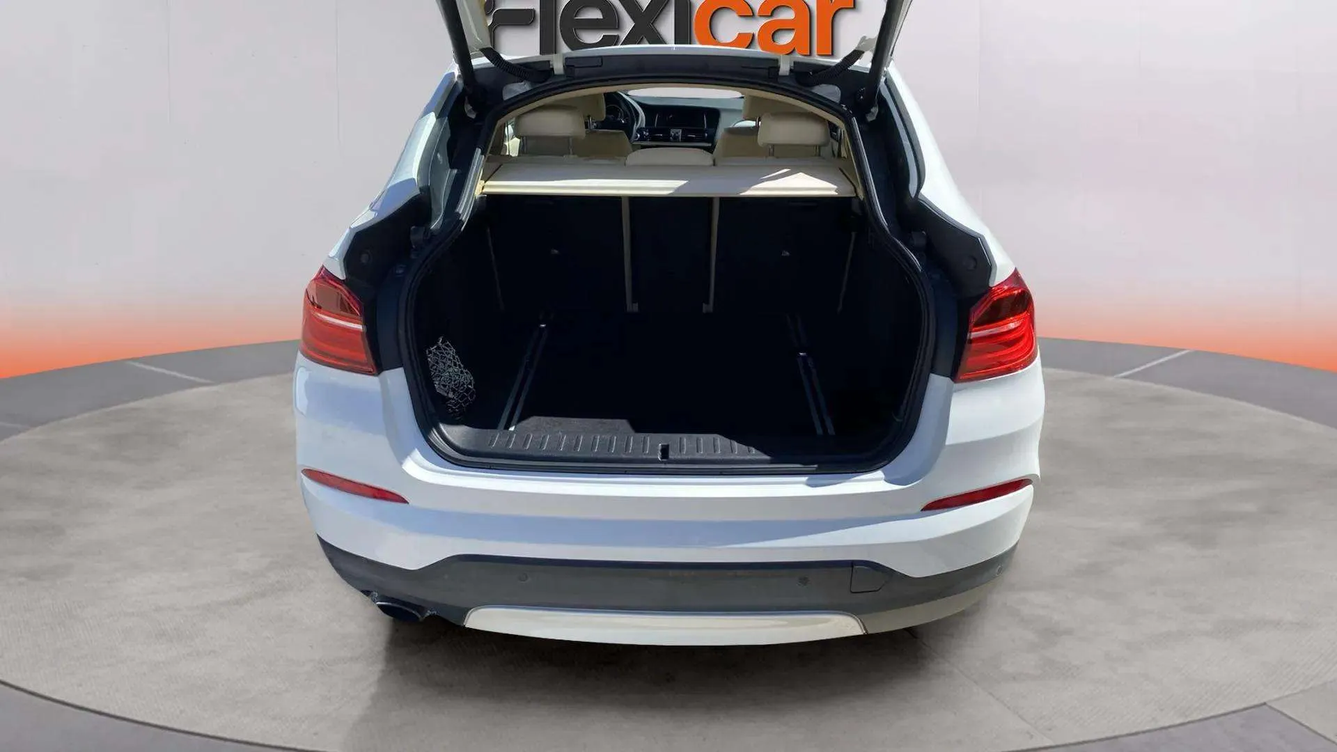 BMW X4 xDrive20d - foto 10
