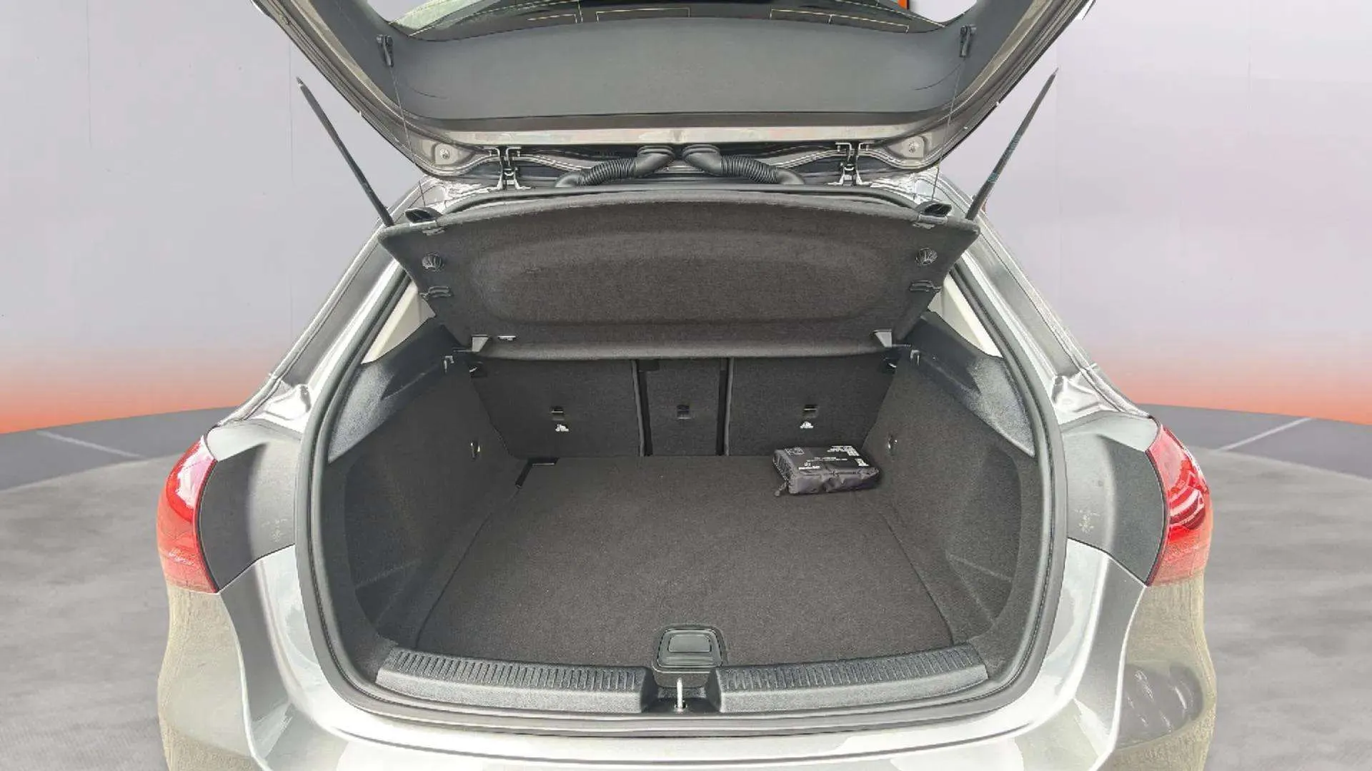 Mercedes-Benz Clase A A 180 - foto 9
