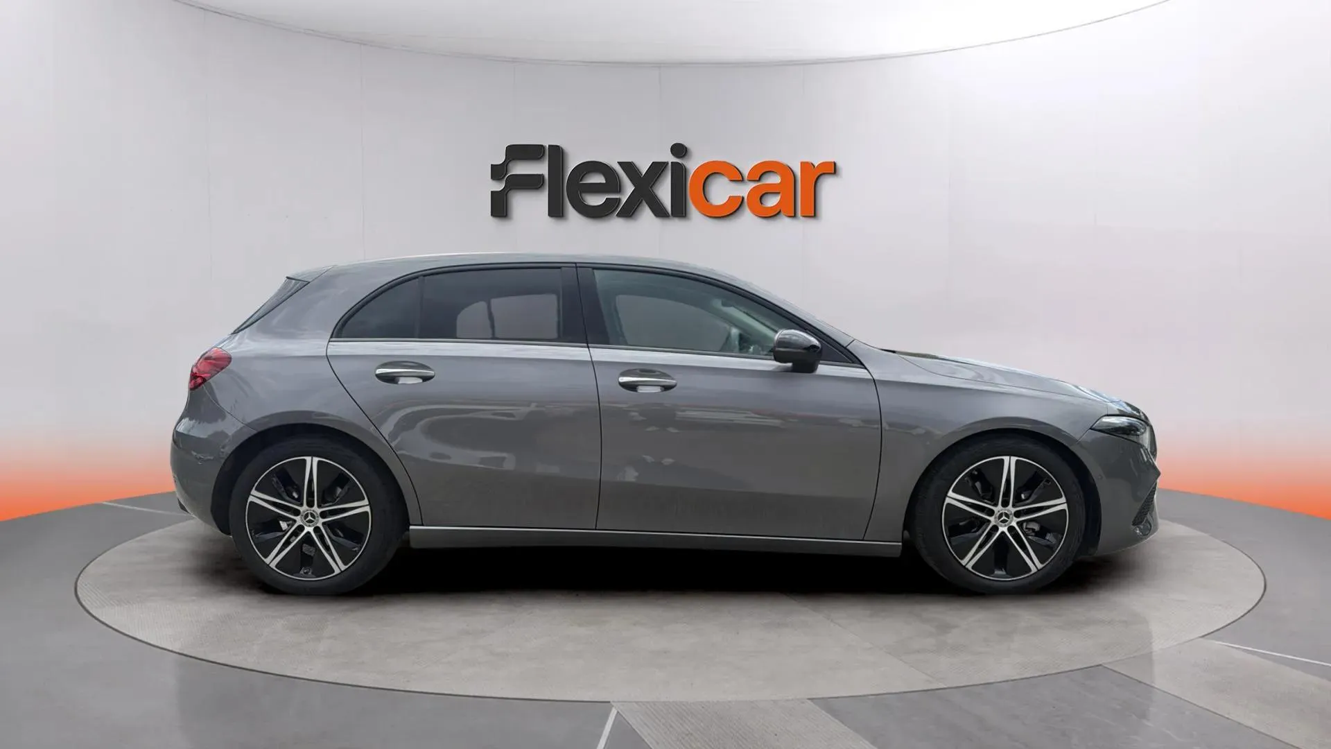 Mercedes-Benz Clase A A 180 - foto 7