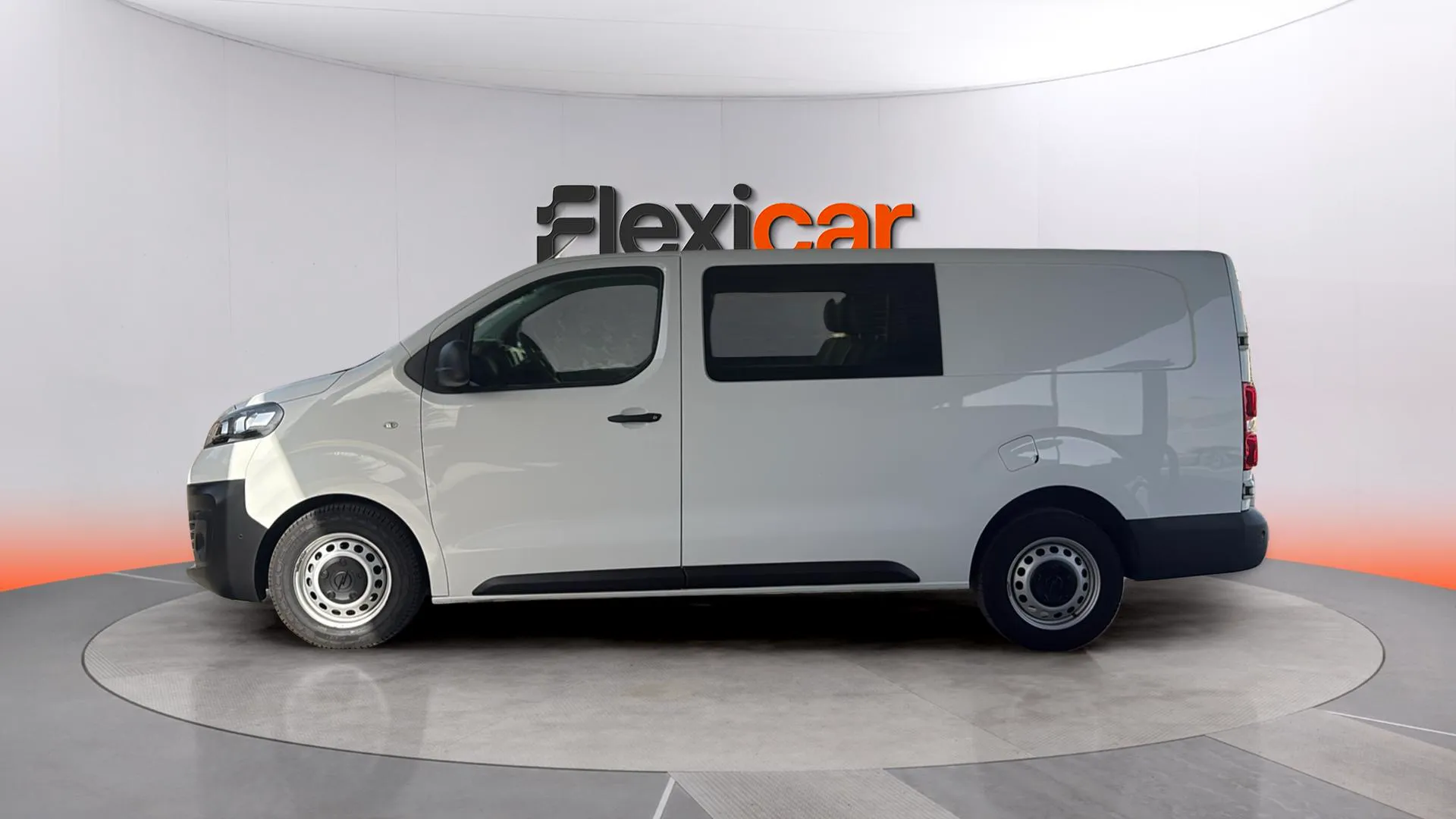 Opel Vivaro 2.0 D L Inc Innovation DC - foto 7