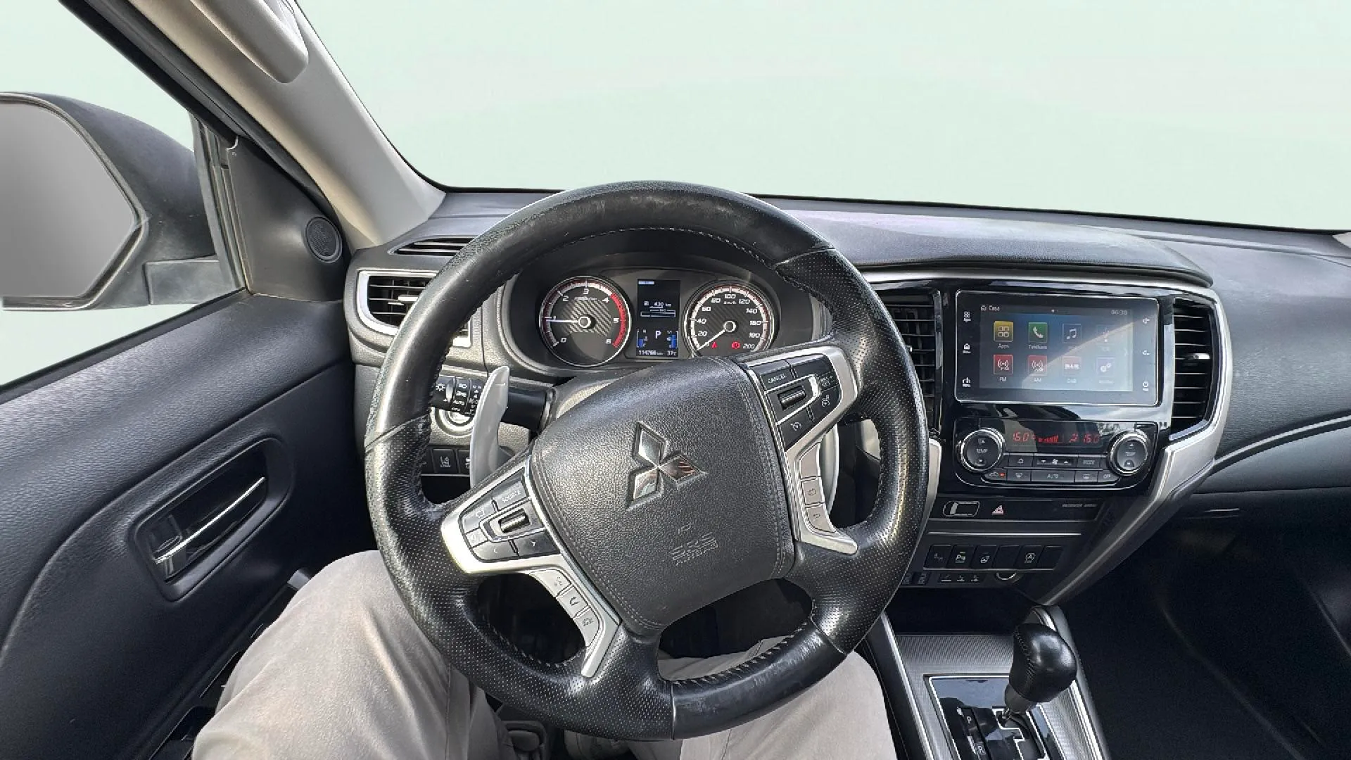 Mitsubishi L200 D/C 220 DI-D Motion - foto 11