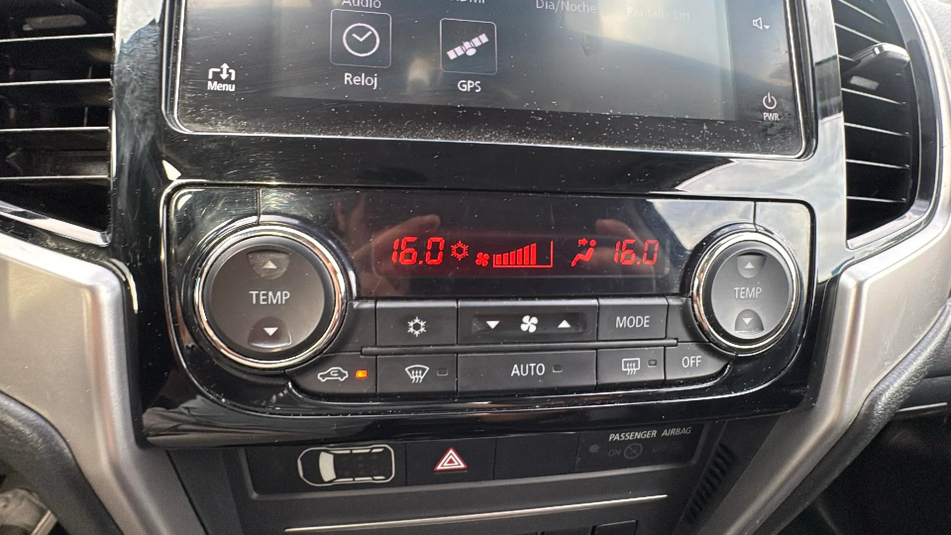 Mitsubishi L200 D/C 220 DI-D Motion - foto 24