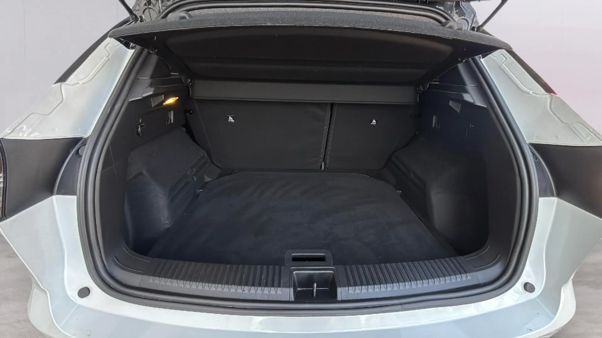Renault Austral Techno Esprit Alpin Mild Hybrid - foto 9