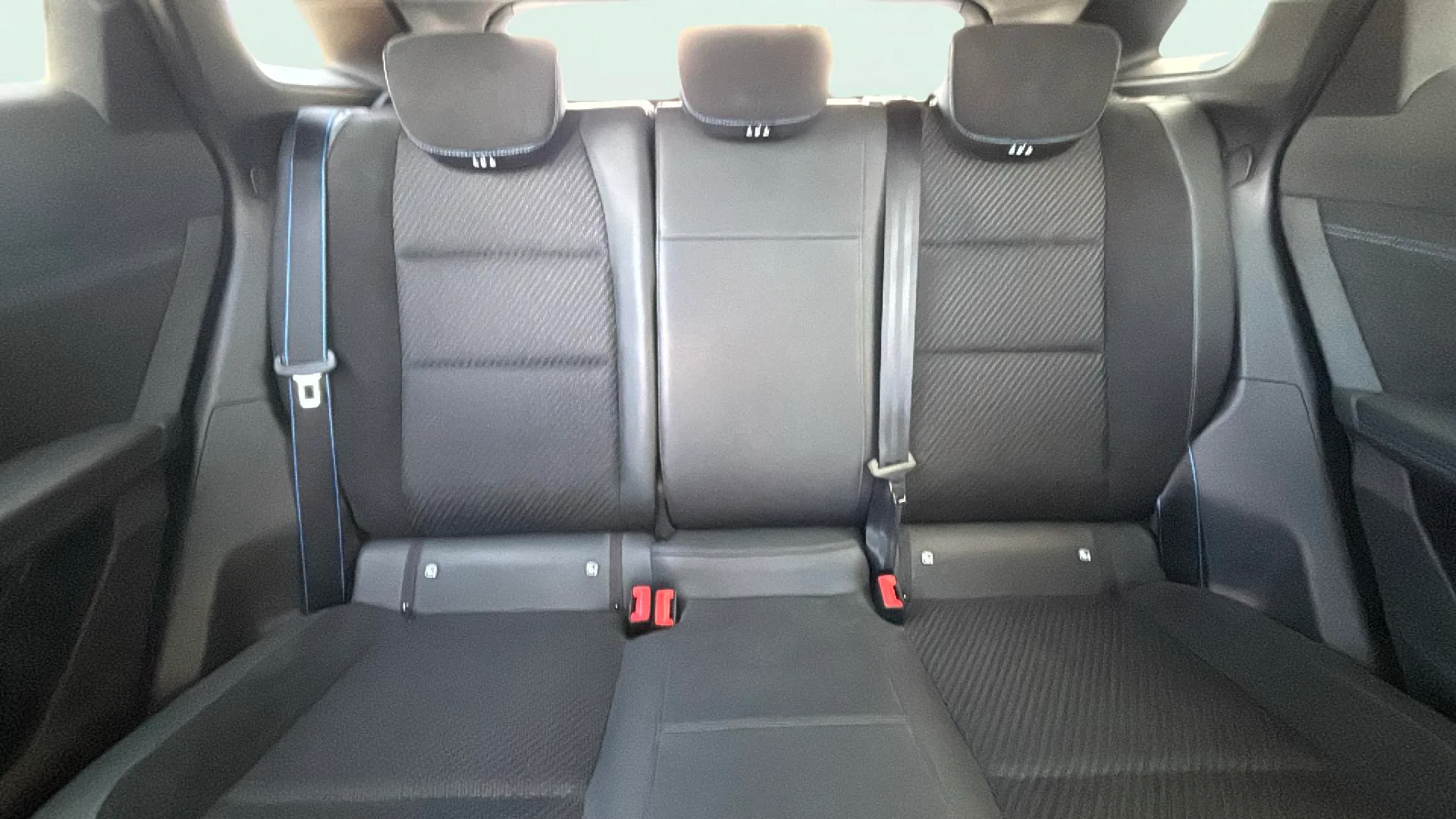 Renault Austral Techno Esprit Alpin Mild Hybrid - foto 16