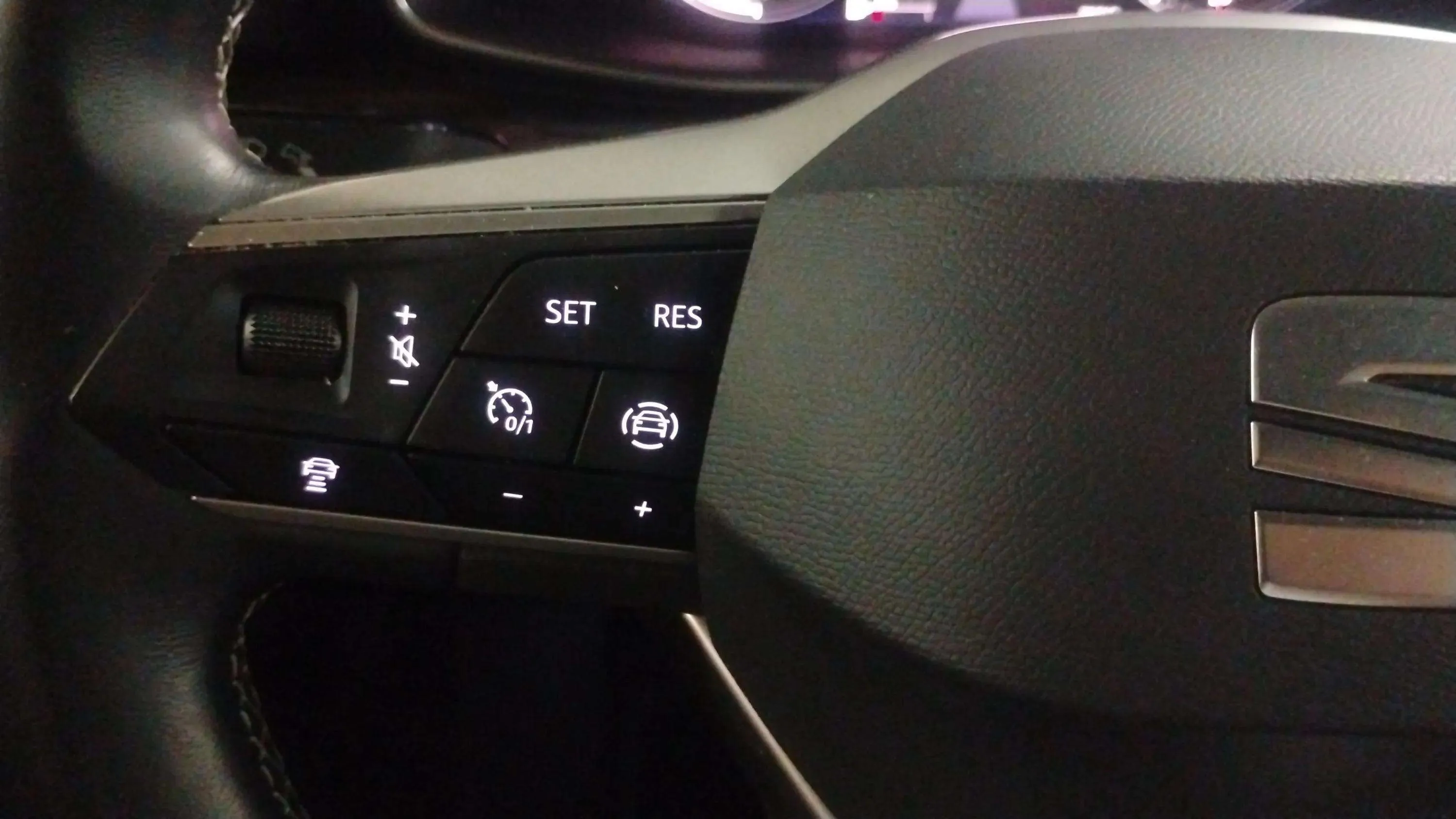 SEAT León 1.5 TSI Xcellence - foto 20