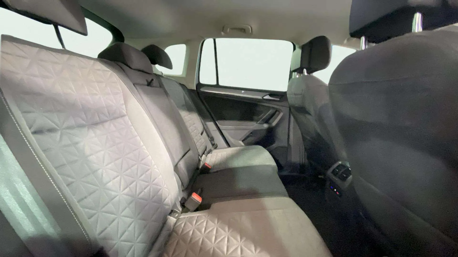 Volkswagen Tiguan Life 1.5 TSI DSG - foto 16
