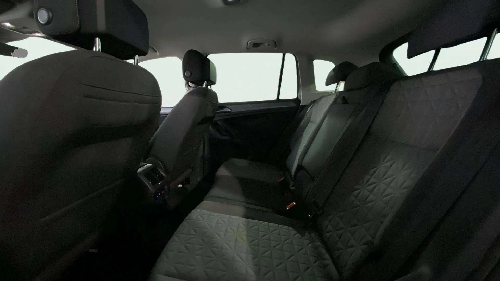 Volkswagen Tiguan Life 1.5 TSI DSG - foto 17
